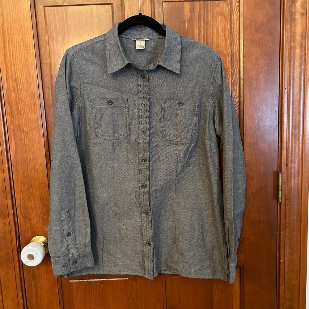 Duluth Trading Company Long Sleeve Button Front Shirt Size Medium Grey